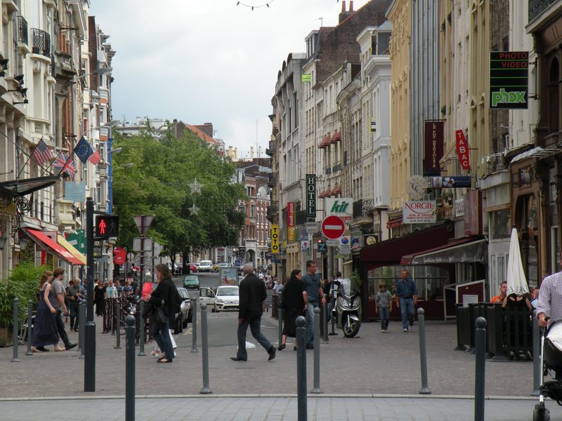  la Rue de Paris